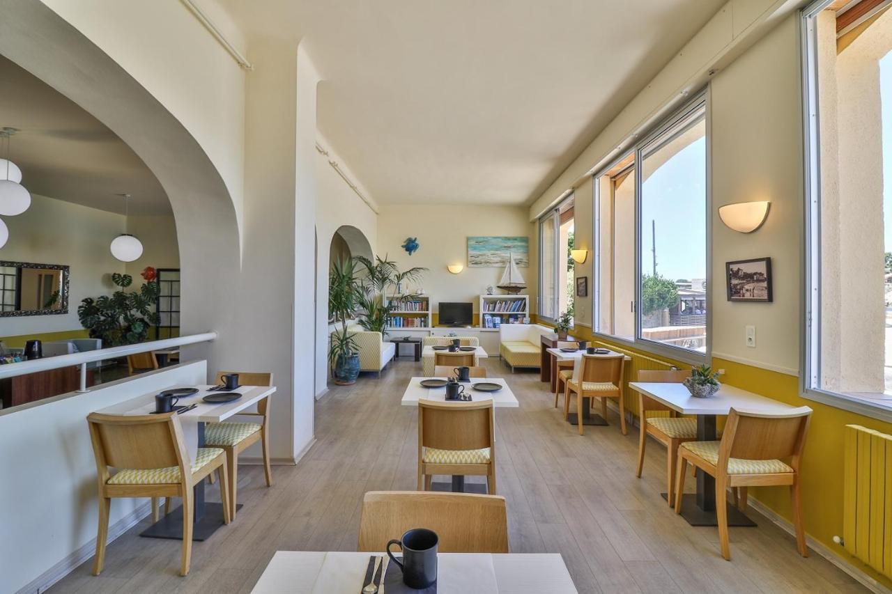 Golf Hotel